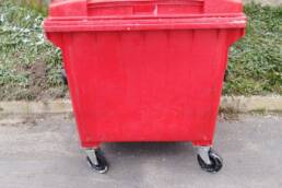 kosze na śmieci