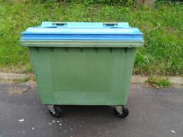 pojemniki na odpady